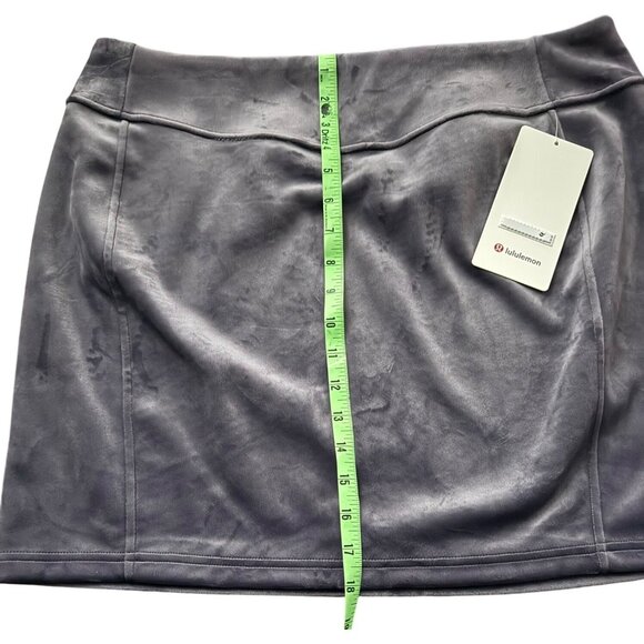 Lululemon Scuba High-Rise Mini Skirt Velvet XL Purple W8AL9S in NFAL Nightfall - Picture 10 of 12